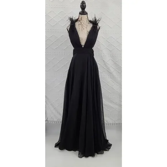 Mac Duggal 68113 black plunge faux ostrich feather A-line gown Size 4 Formal - Picture 3 of 15